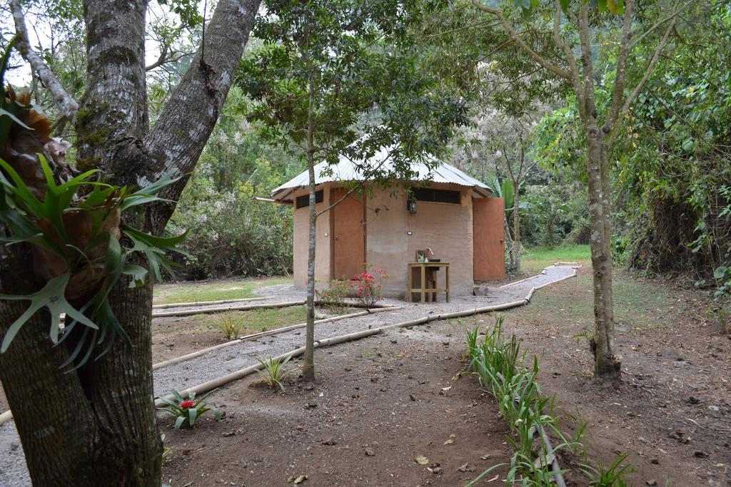 Hotel El Tular Santuario Natural San José Pinula Zimmer foto
